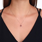 Kırmızı Taşlı Altın Tasarım Kolye