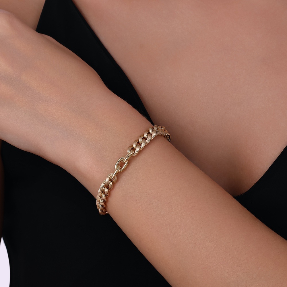 Altın Zincir Bileklik