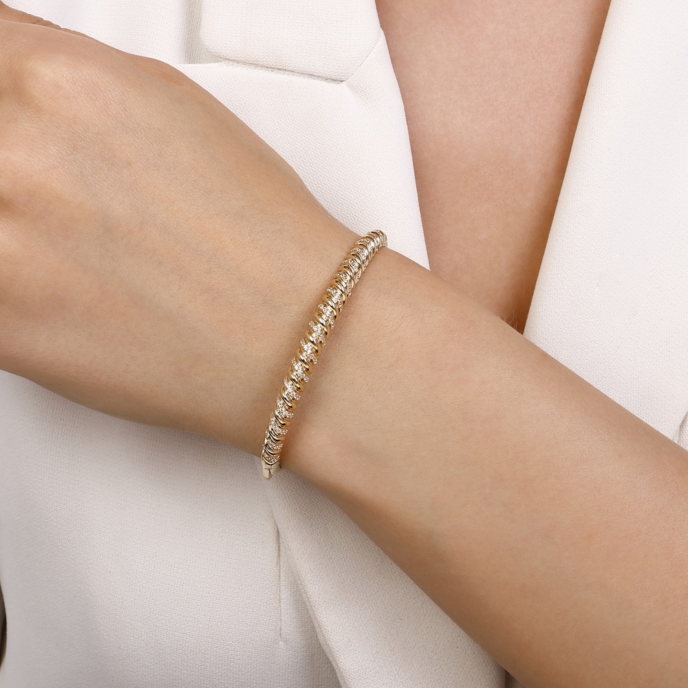 Taşlı Tasarım Altın Kelepçe