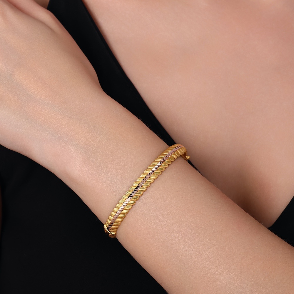 Altın Kelepçe Bilezik