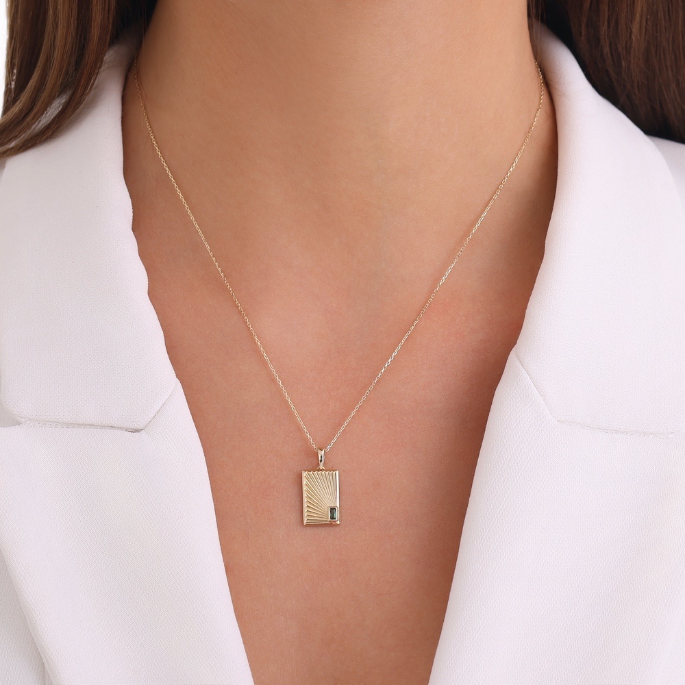 Yeşil Taşlı Altın Kolye