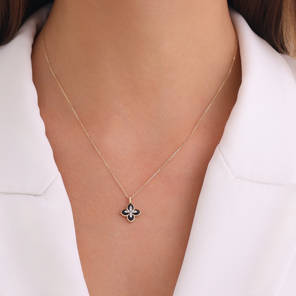 Altın Çiçek Kolye