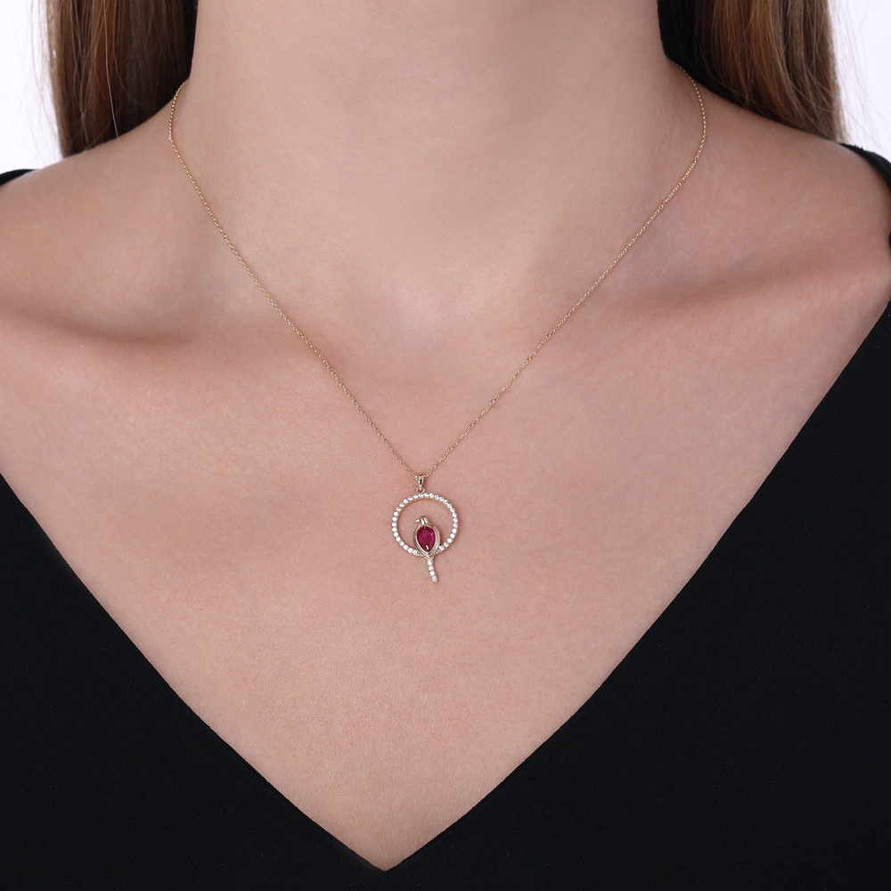 Kırmızı Taşlı Altın Kuş Kolye