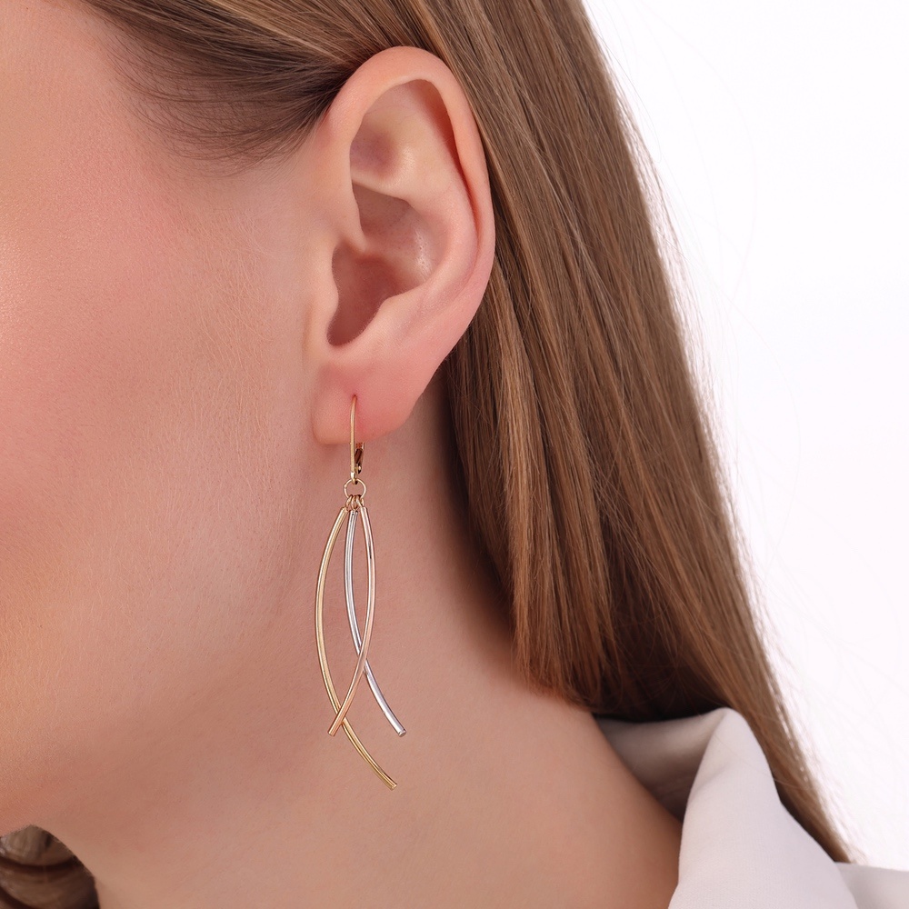 Altın Sallantılı Tasarım Küpe