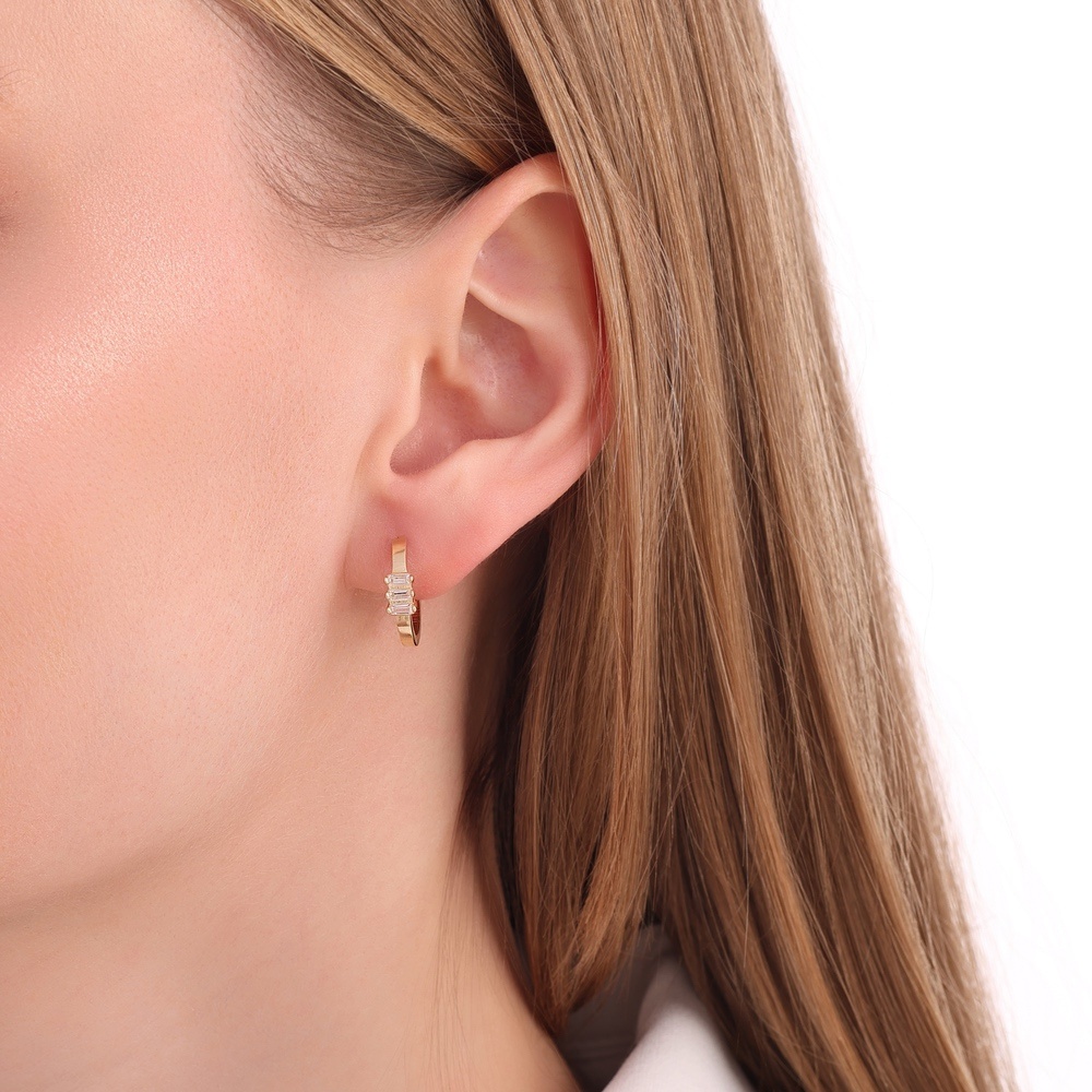 Altın Taşlı Halka Küpe