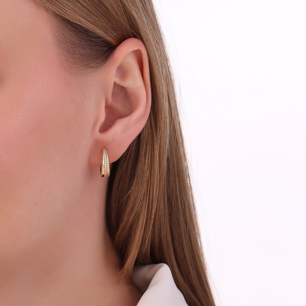 Altın Taşlı Halka Küpe