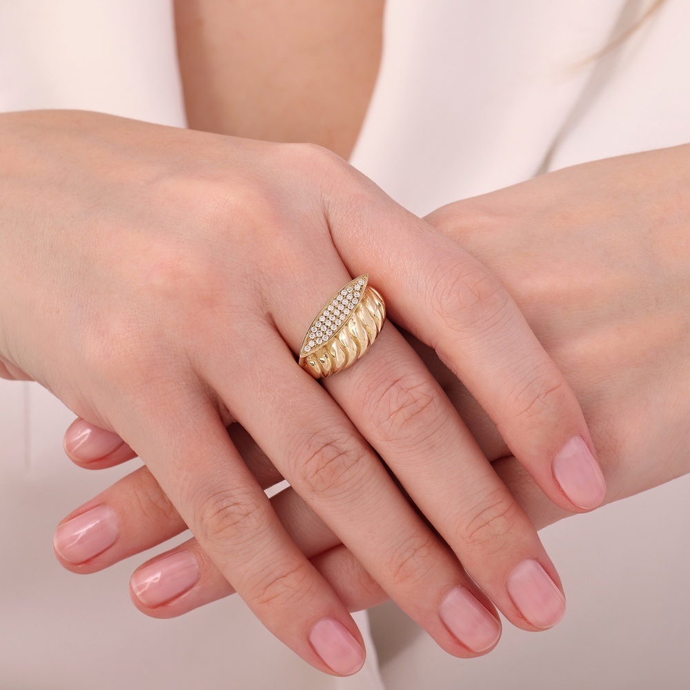 Altın Taşlı Burgu Yüzük