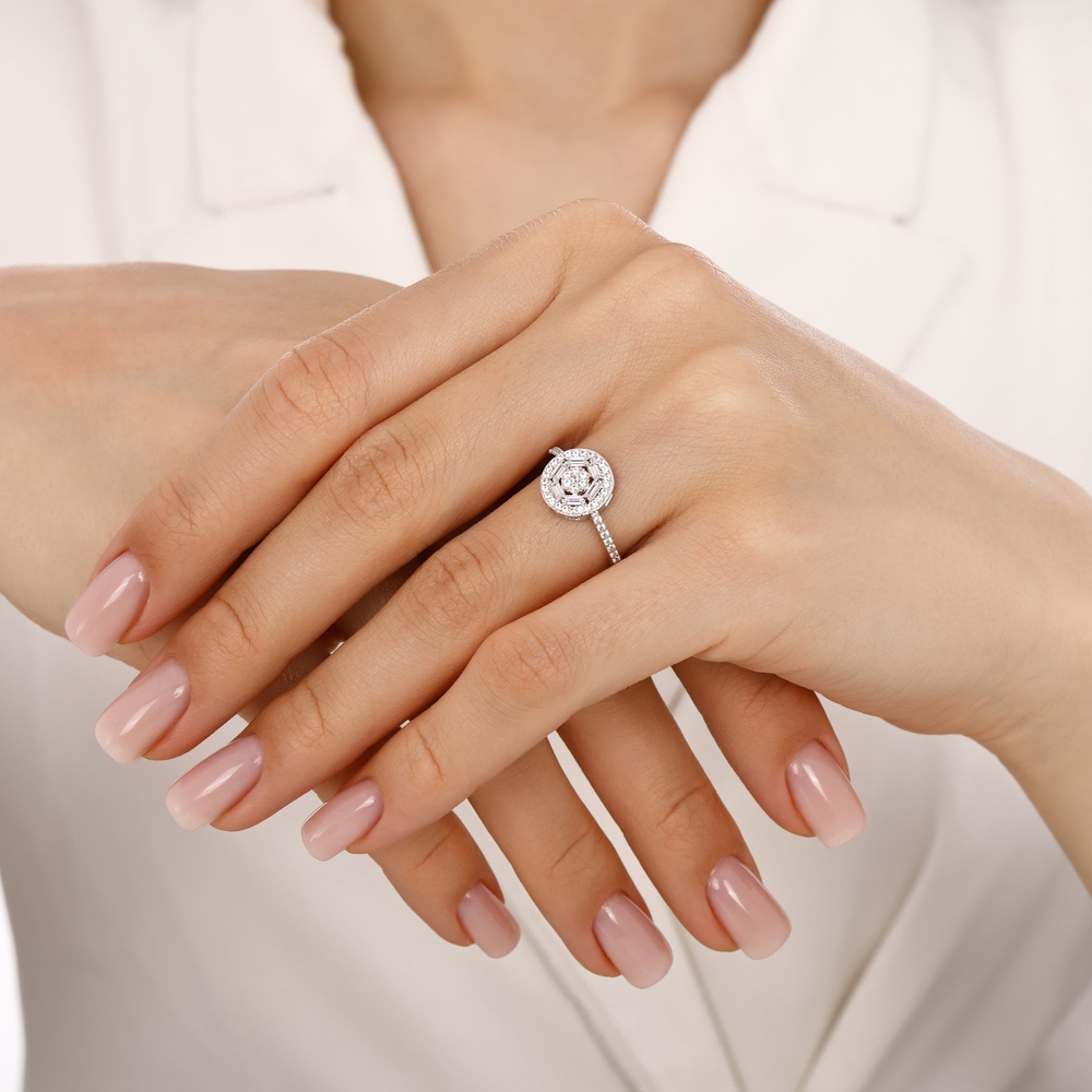 Altın Taşlı Tasarım Yüzük