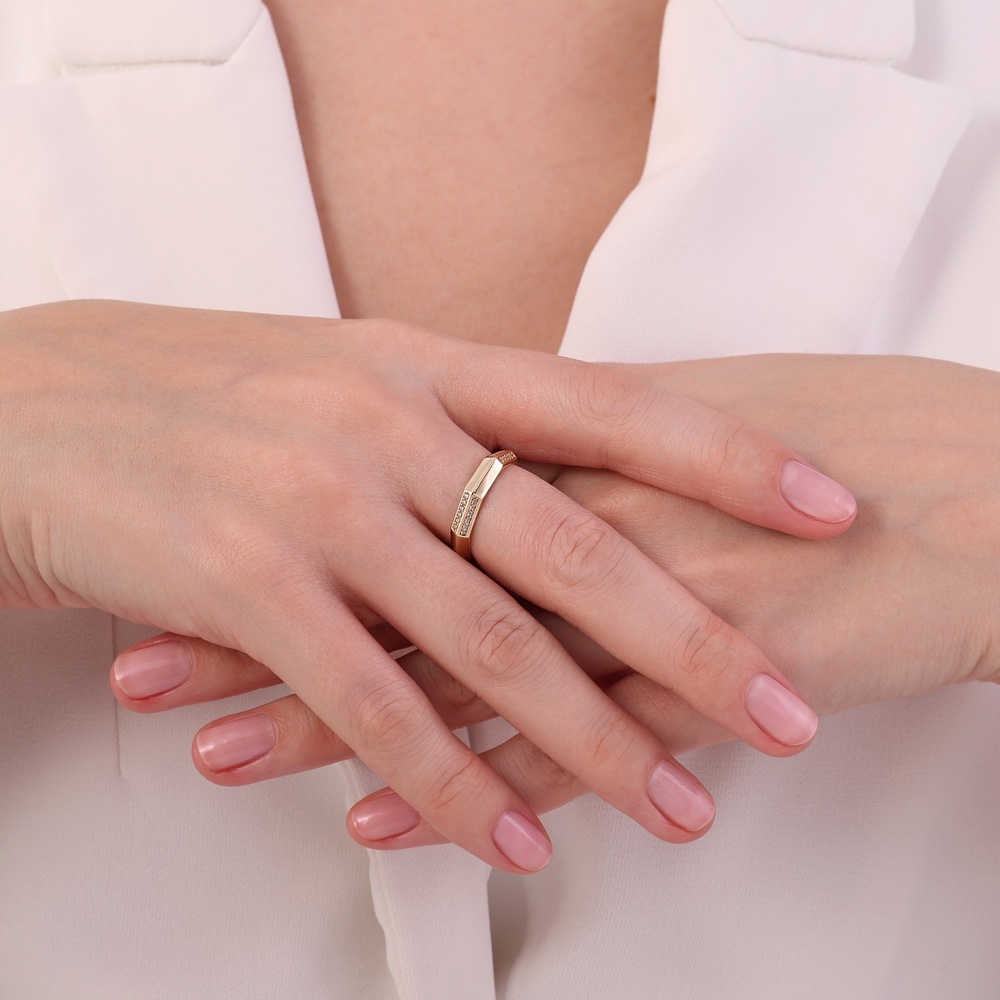 Altın Sıra Taşlı Yüzük