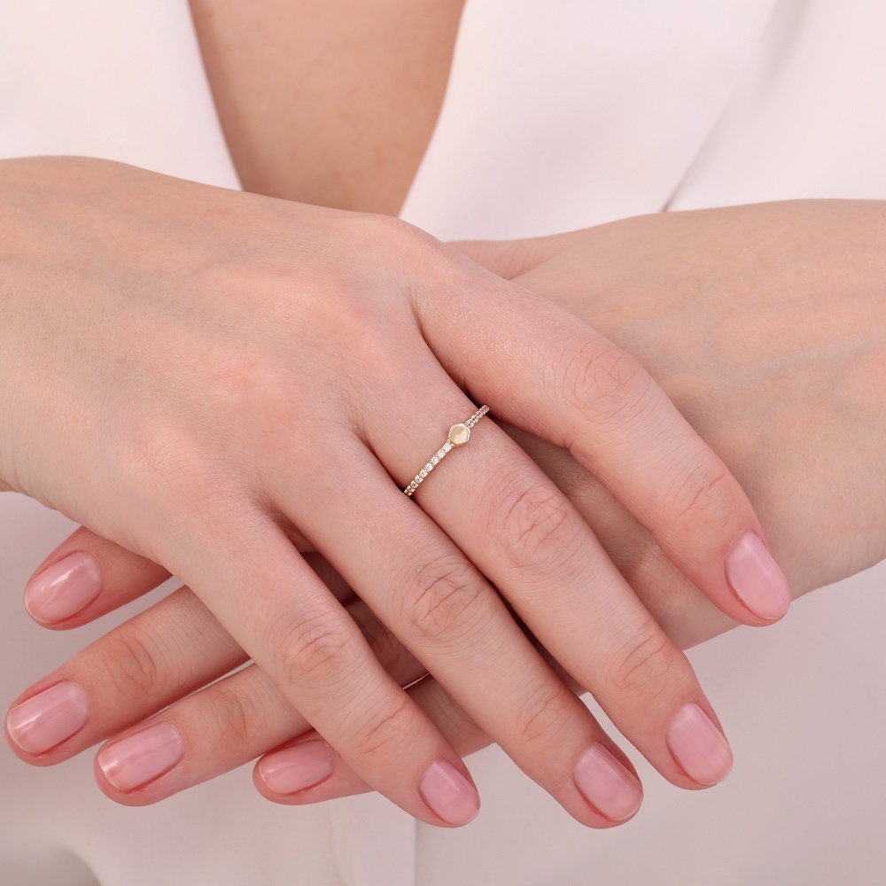 Altın Taşlı Tasarım Yüzük