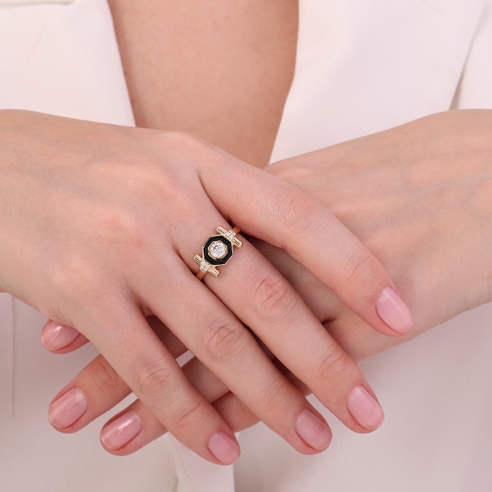 Altın Taşlı Tasarım Yüzük