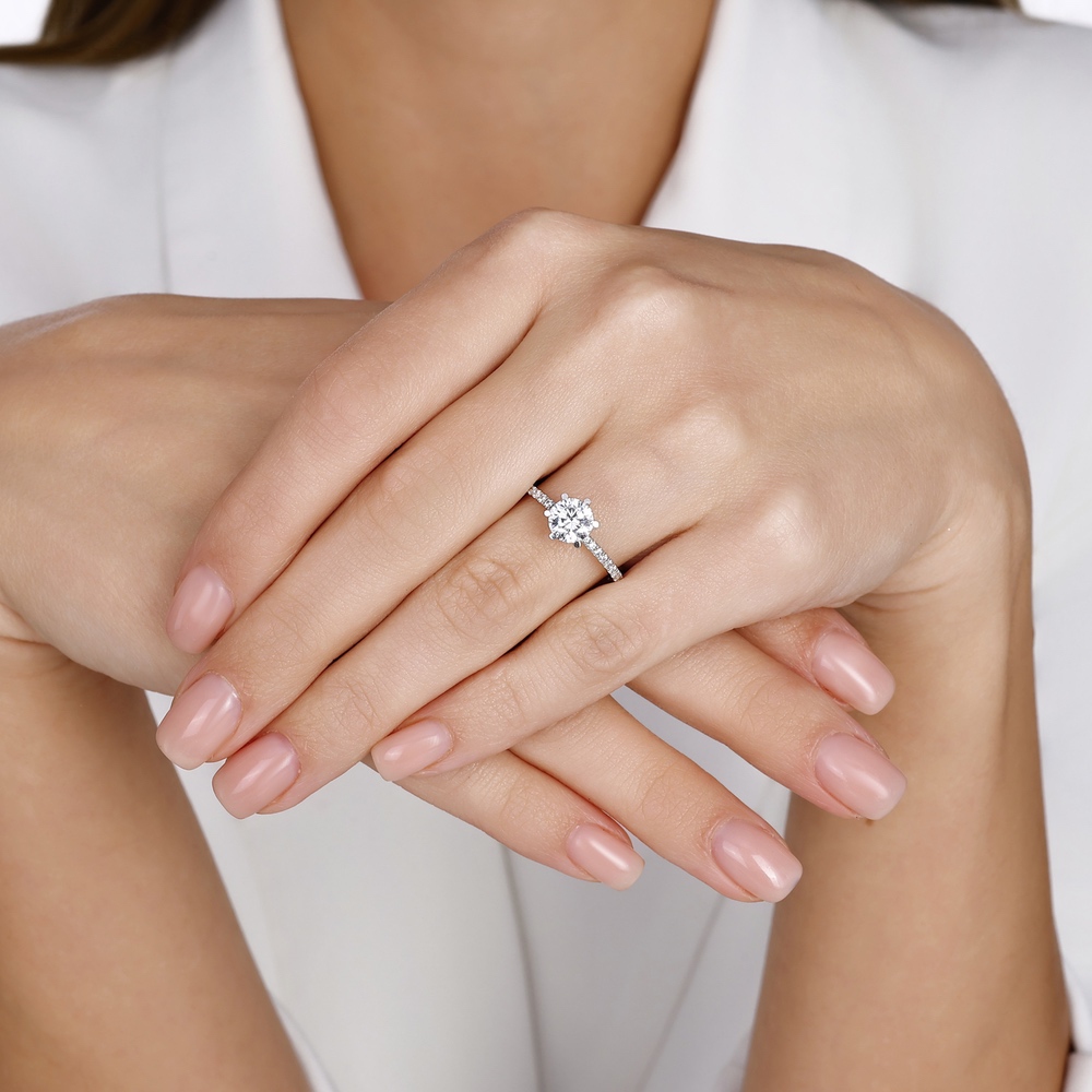 Altın Tektaş Yüzük