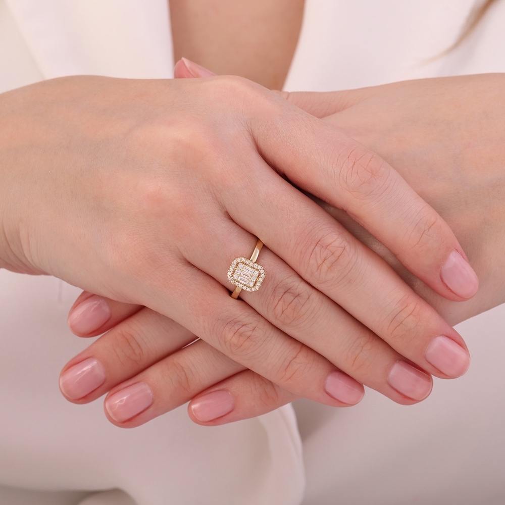 Altın Baget Taşlı Yüzük