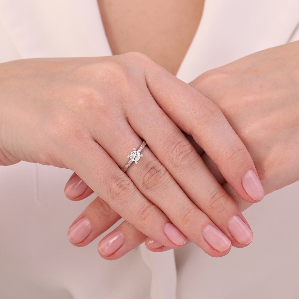 Altın Tektaş Yüzük