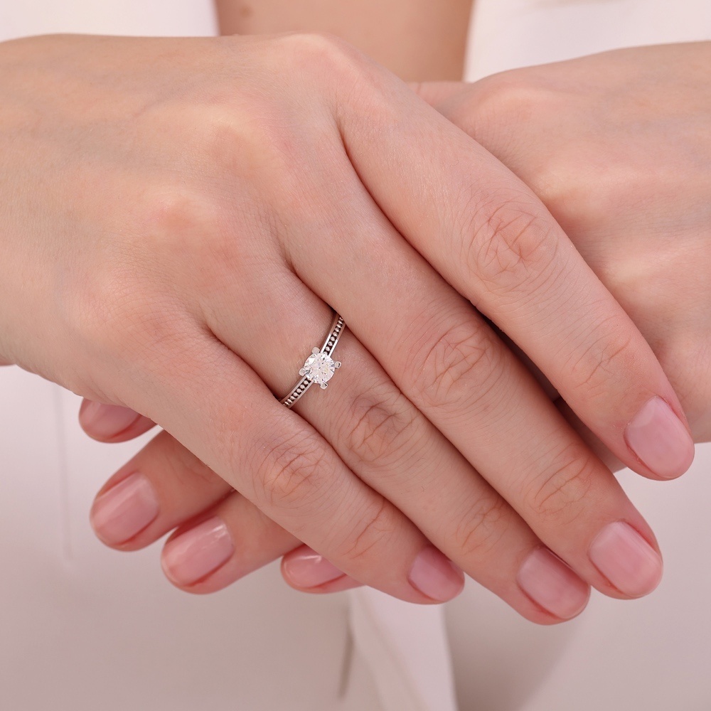 Altın Tektaş Yüzük