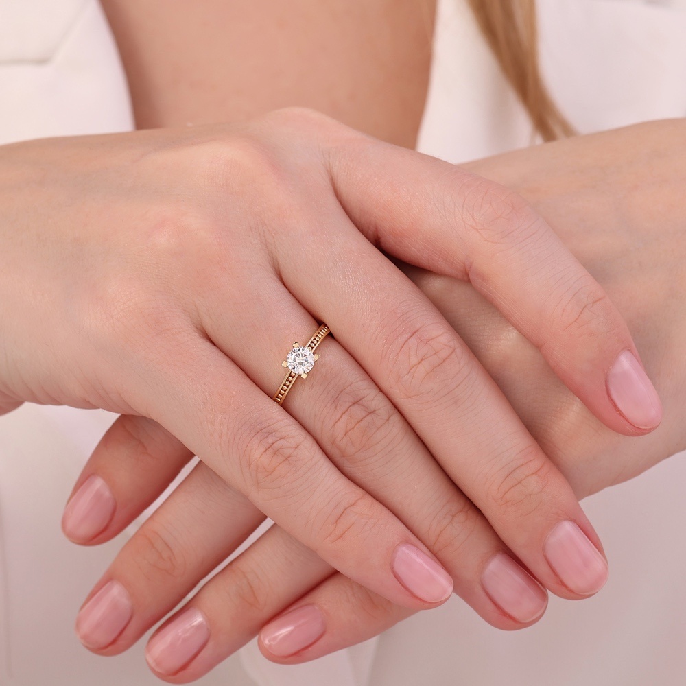 Altın Tektaş Yüzük