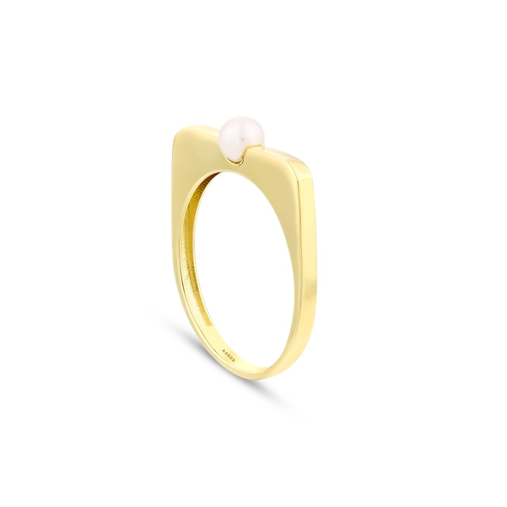 Beyaz Taşlı Altın Yüzük